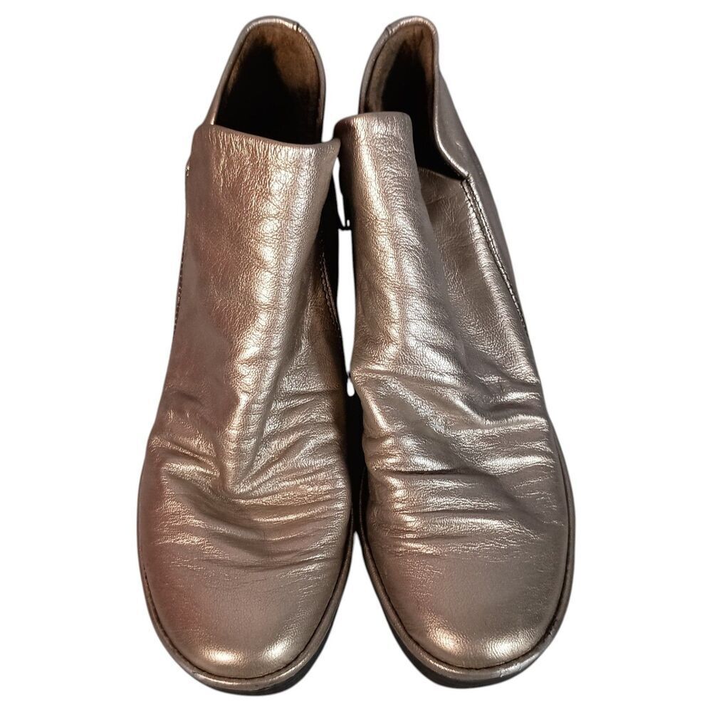 Fly London Boots Womens 8 - 8.5/39 Gold Metallic Leather Wedge Ankle Booties Zip - Picture 5 of 13